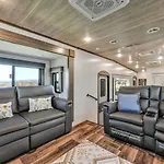 Cozy 2-Guest Rv On Nature Farm