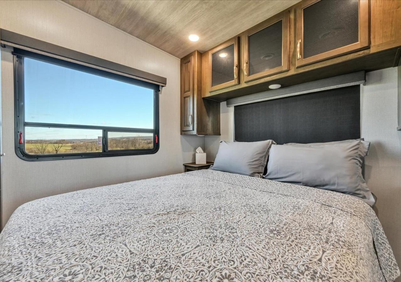 Apartment Cozy 2-guest Rv On Nature Farm *